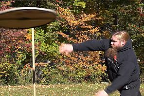 Viking shield throw