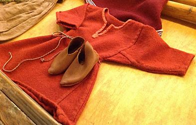 boy's tunic and shoes
