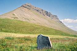 Hrafn's grave marker