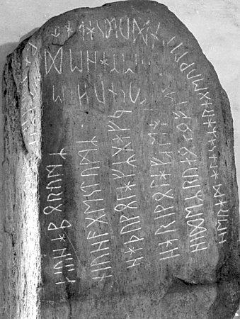 Runestone DR357