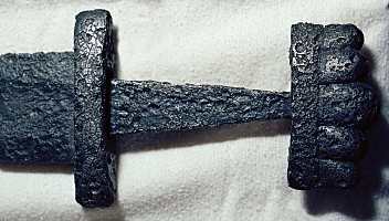 Viking sword hilt type K