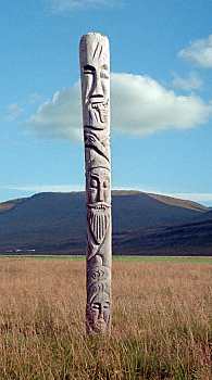 wooden idol